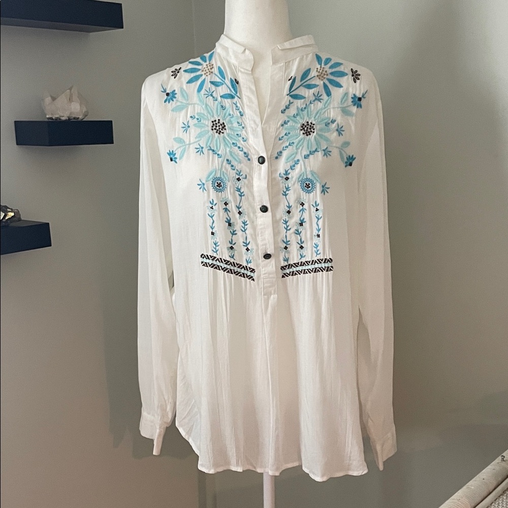 Tasha Polizzi Embroidered White and Blue Women's Top , Button down back ,M